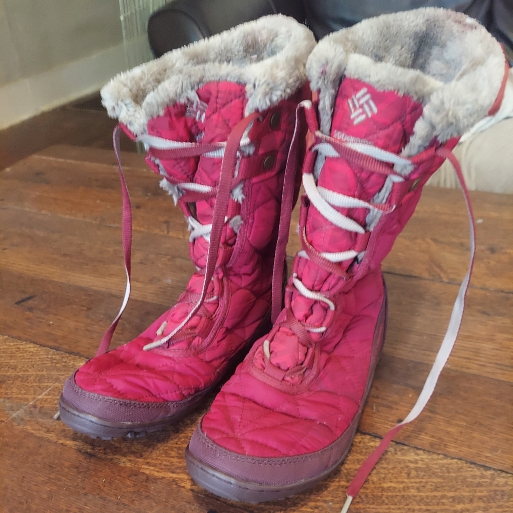 New Columbia Snowboots 8.5